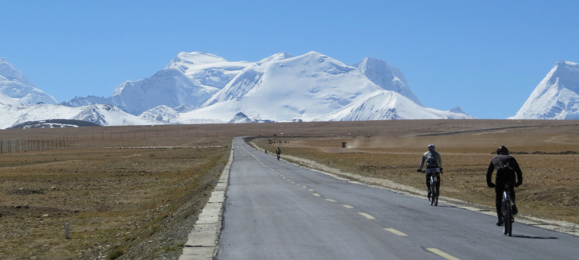 Cycling Lhasa to Kathmandu 