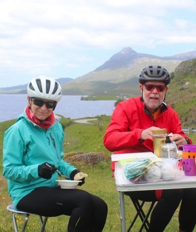 Sarah and Craig Lennard Cycling on the tour with redspokes Sarah and Craig Lennard Cycling on the tour with redspokes