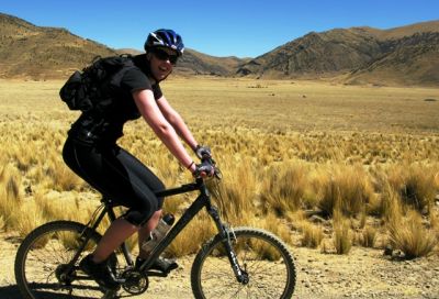 Hannah Macdonald Cycling on the tour with redspokes Hannah Macdonald Cycling on the tour with redspokes