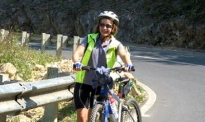 Nicola Hardie Cycling on the tour with redspokes Nicola Hardie Cycling on the tour with redspokes
