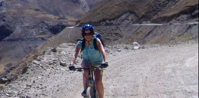 Karen Smith Cycling on the tour with redspokes Karen Smith Cycling on the tour with redspokes