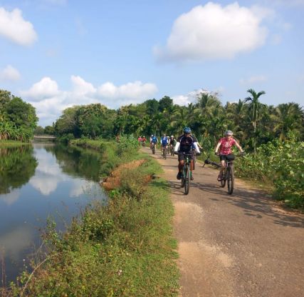 Explore redspokes' Sri Lanka - Classic Bicycle Tour